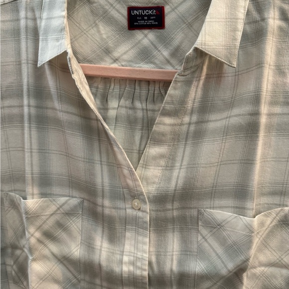 Untuckit Villefranche Sleeveless Button Down Shirt Grey & White Plaid - Picture 2 of 8